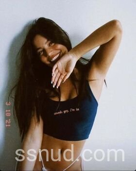 Preview de Emilia Mernes