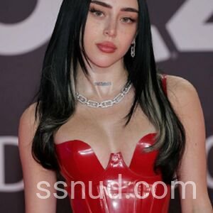Preview de Nicki Nicole