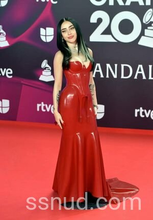 Preview de Nicki Nicole