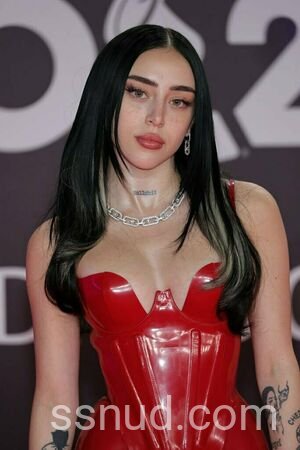 Preview de Nicki Nicole