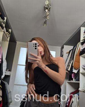Preview de Nicki Nicole