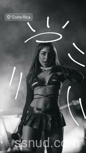 Preview de Nicki Nicole