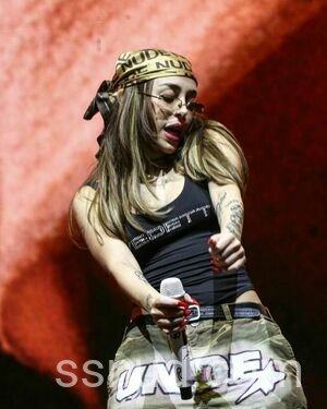 Preview de Nicki Nicole