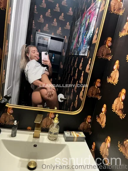 Preview de Therealbrittfit